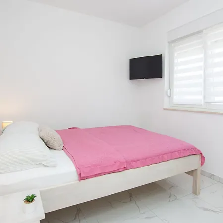 Apartment App Grabovickic 1 By Interhome *