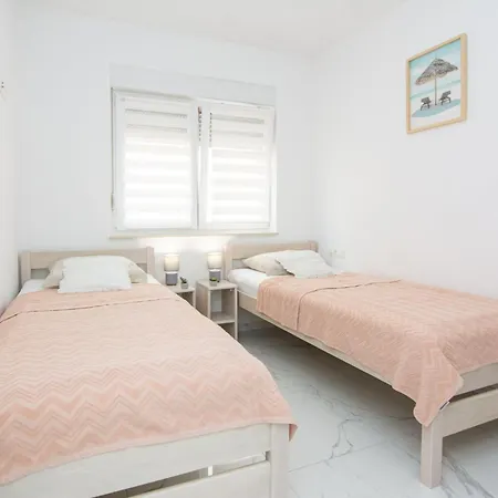 Appartement App Grabovickic 1 By Interhome Vir